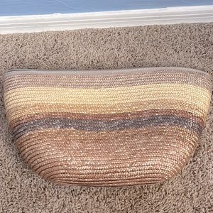 Liz Claiborne Straw Clutch